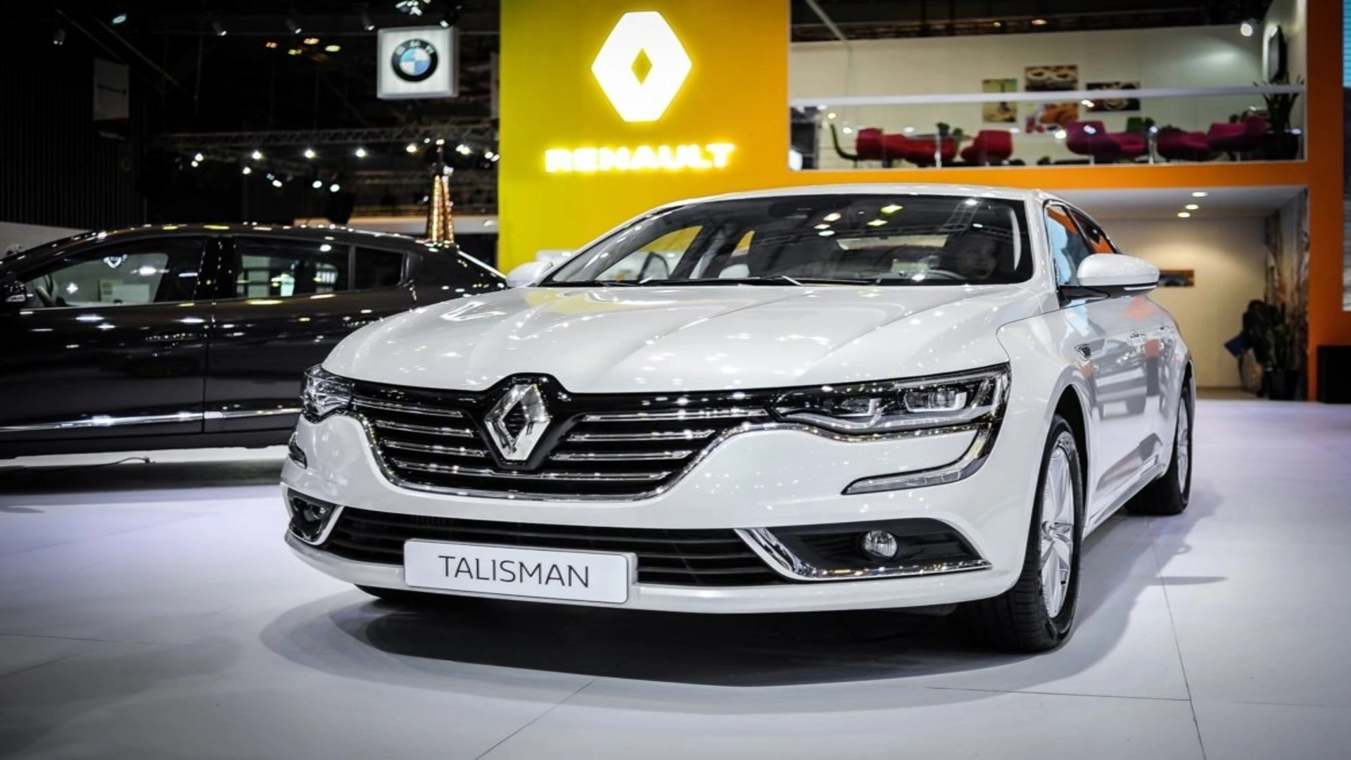 Xe ô tô Renault, một trong những thương hiệu xe hơi lâu đời nhất thế giới, được thành lập năm 1899