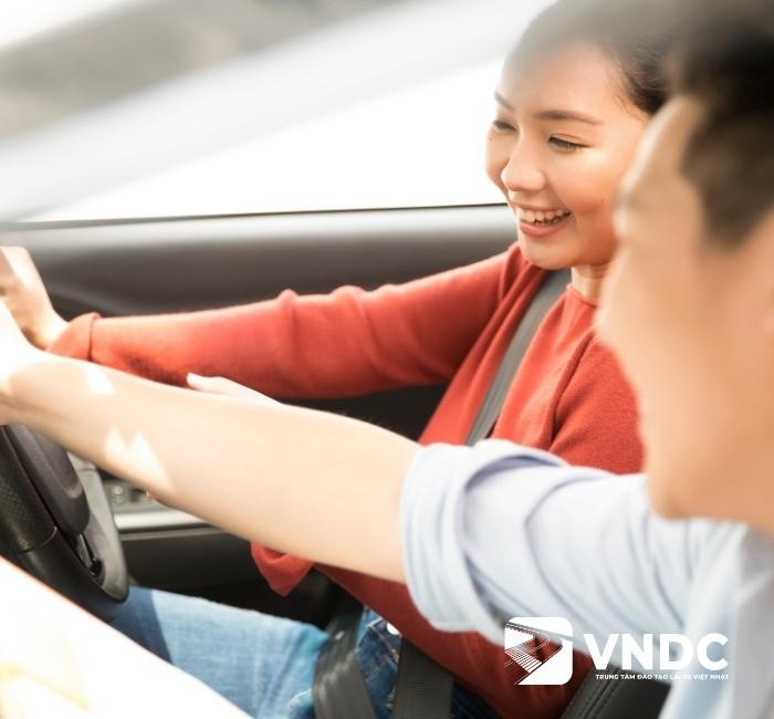 Lệ phí thi bằng lái xe ô tô B1: Chi tiết các khoản phí
