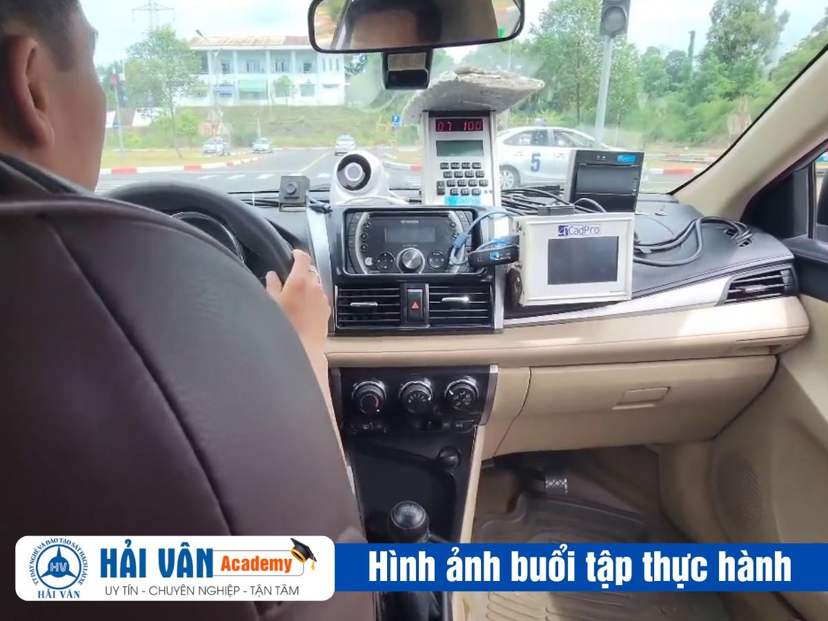 Sân sát hạch chuẩn quốc gia để học và thi bằng lái xe ô tô tại Hà Tĩnh