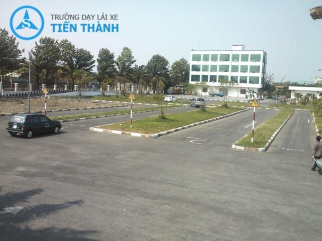 Trung tâm học lái xe ô tô Tiến Thành Cần Thơ: Sân tập thực hành đạt chuẩn