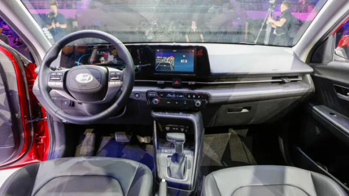 Nội thất sang trọng của Hyundai Accent, các phiên bản và giá xe ô tô Accent