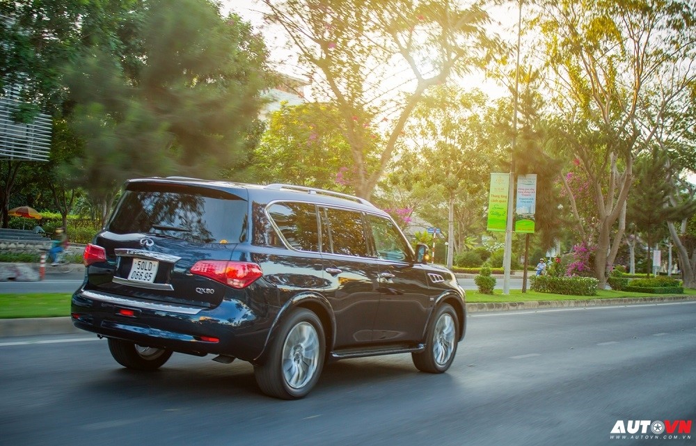 Infiniti QX80