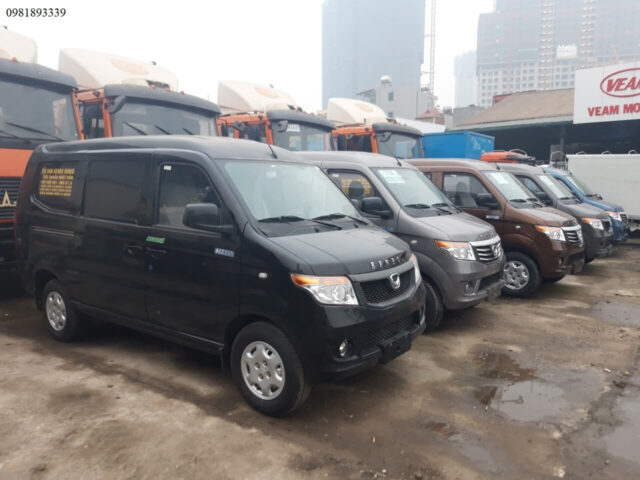 Hình ảnh xe ô tô Kenbo 5 chỗ từ phía trước