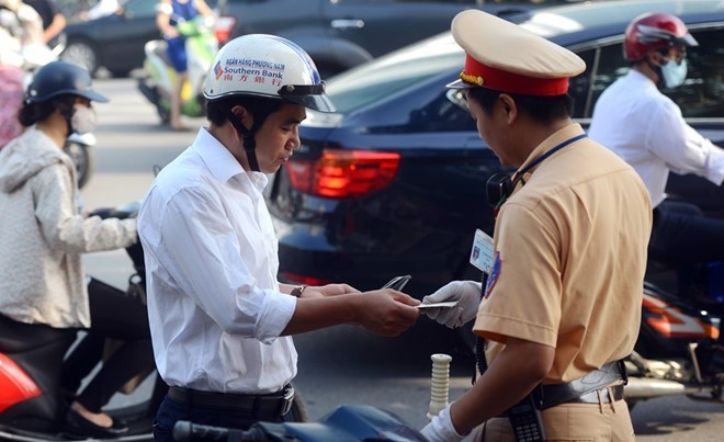 Ô tô, xe máy không có bảo hiểm bắt buộc phạt bao nhiêu?