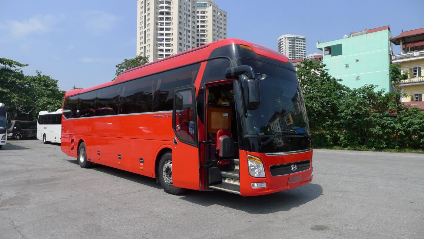 Kích thước xe ô tô 45 chỗ Hyundai Universe, dòng xe du lịch cỡ lớn