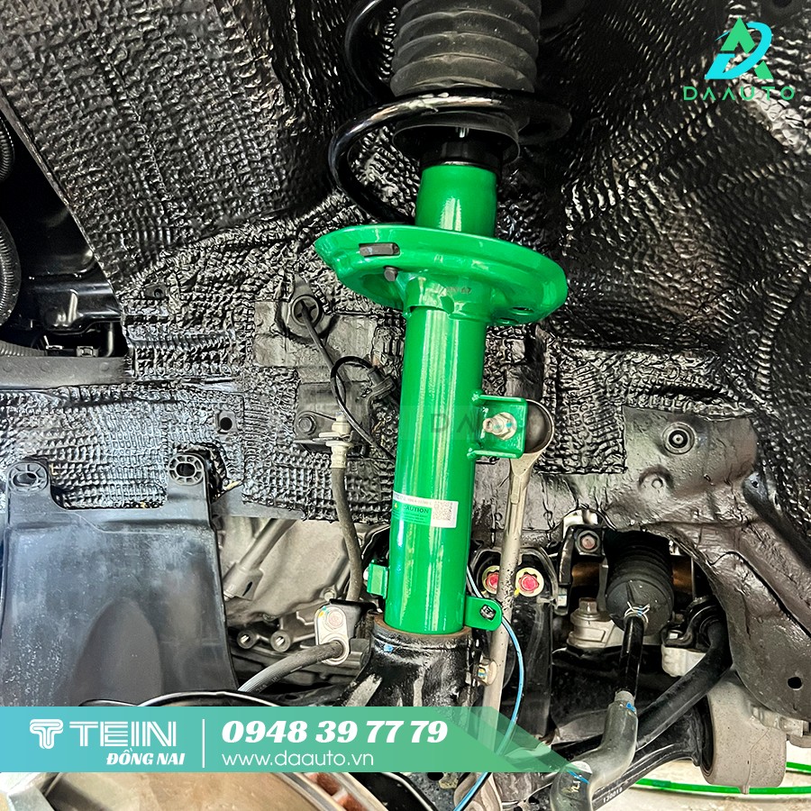 Chia sẻ kinh nghiệm lắp đặt phuộc Tein cho Toyota Highlander, tác động đến hiệu suất và giá xe.