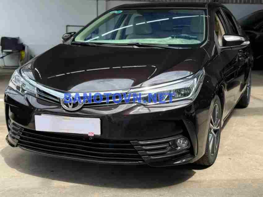 Hình ảnh xe Toyota Corolla Altis thế hệ mới năm 2019, cho thấy sự phát triển thiết kế của dòng Altis.