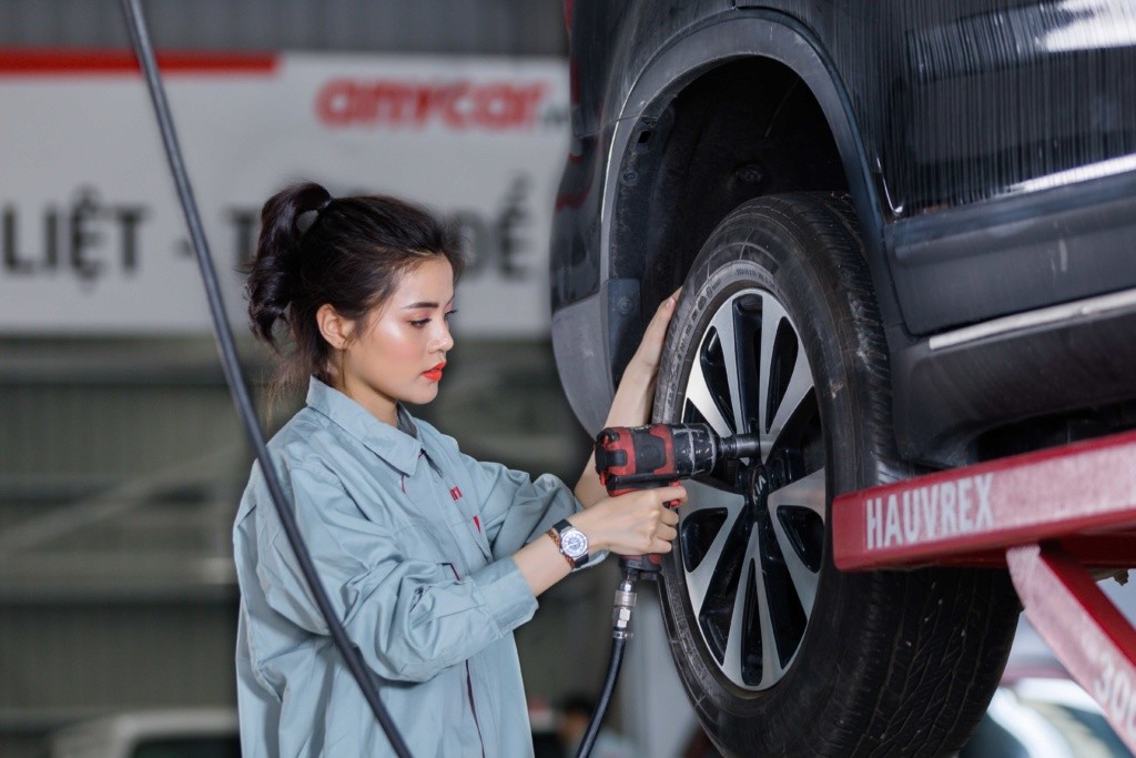 Thay thế Bugi đánh lửa sau 40.000km xe chạy