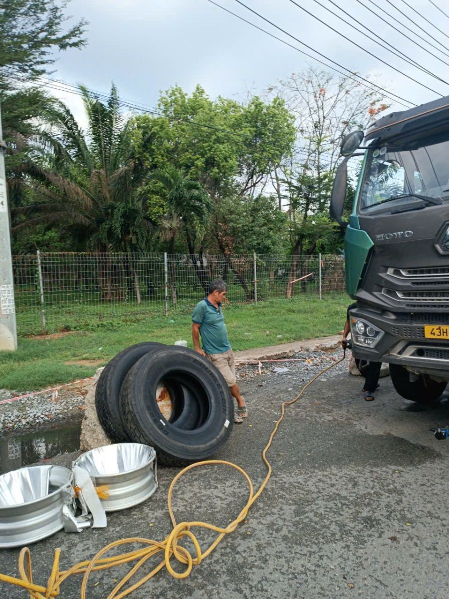 Học Vá Xe Ô Tô: Cơ Hội Nghề Nghiệp Và Kỹ Thuật Toàn Diện