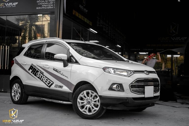 Những lưu ý quan trọng để duy trì độ bền và vẻ đẹp tem xe ô tô Ford Ecosport