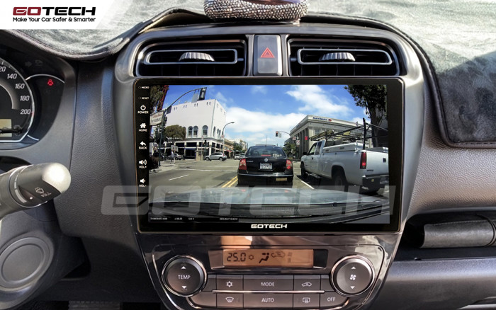 Giao diện hiển thị camera hành trình tích hợp trên màn hình GOTECH cho xe Mitsubishi Attrage 2015, tăng cường an toàn lái xe