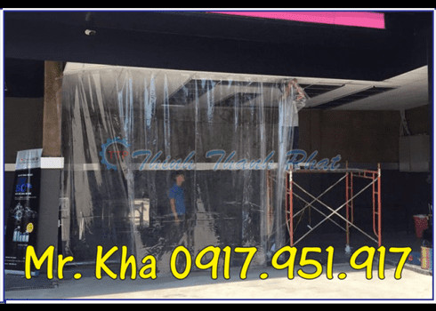 Giải pháp vách ngăn PVC dạng sợi cho khu vực rửa xe ô tô hiệu quả