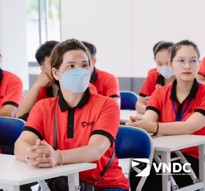 Cần chuẩn bị hồ sơ đầy đủ khi cấp lại bằng lái xe ô tô