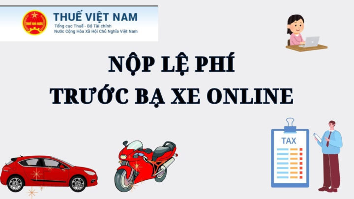 Khách hàng tại quầy giao dịch, thực hiện thanh toán lệ phí trước bạ theo hướng dẫn nộp thuế trước bạ xe ô tô