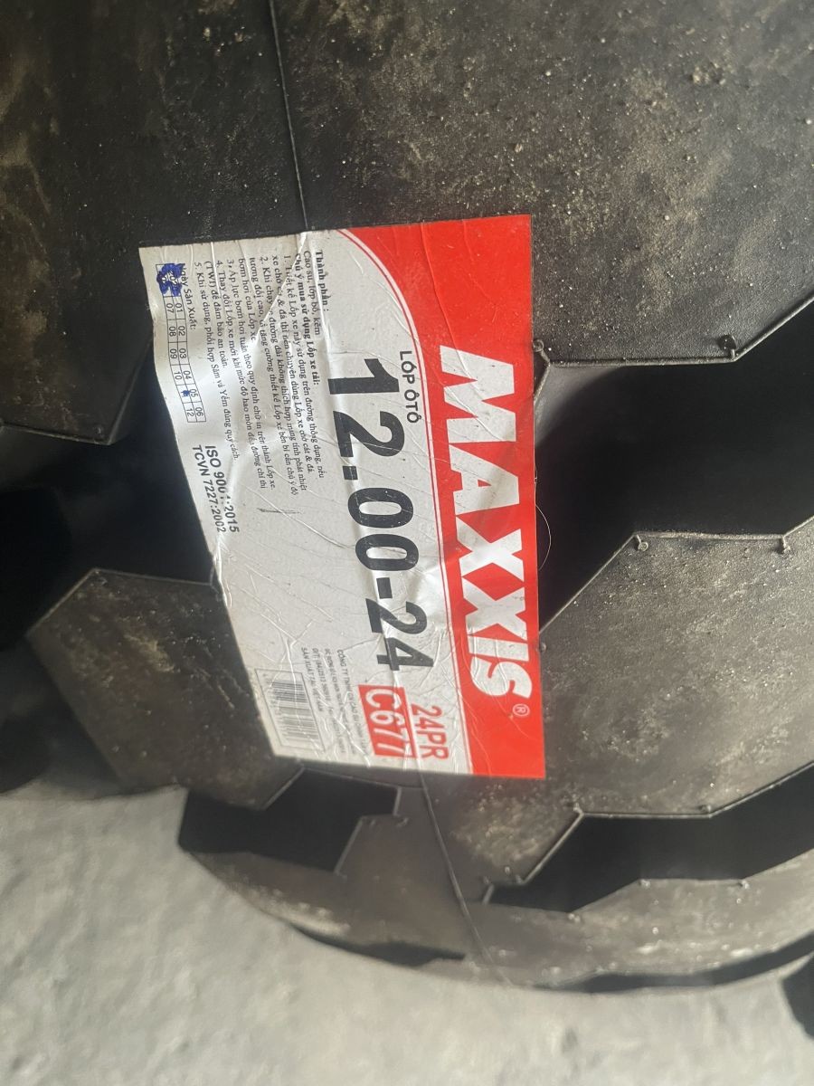 Độ bền lốp xe ô tô tải Maxxis cho các dòng xe công trình và xe tải nặng