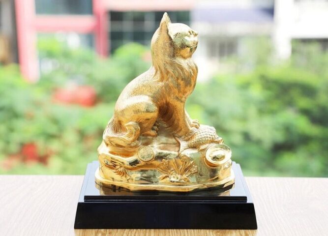 menh kim nen de gi trong xe o to2028329.82384e52