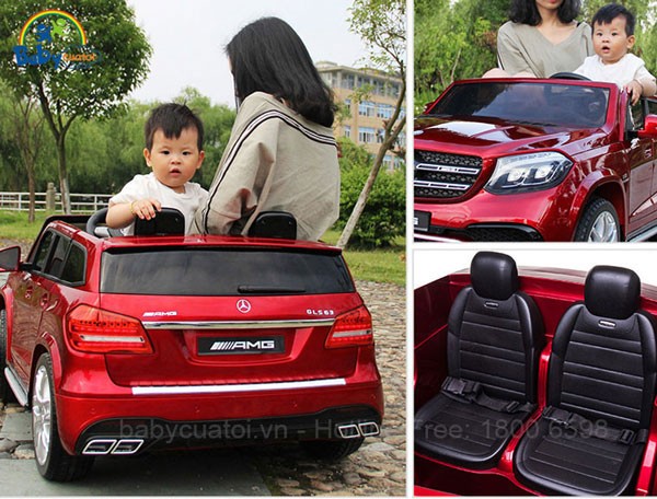 Nội thất da sang trọng và vô lăng thể thao trong khoang lái xe ô tô 2 chỗ Mercedes