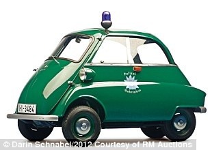 Chiếc Isetta 300 Police Car 1961 có giá tham khảo từ 40.000-50.000 USD