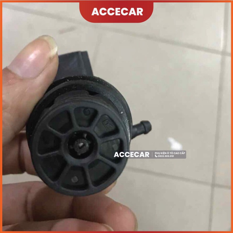Hình ảnh chi tiết mô tơ bơm nước rửa kính xe ô tô bị hỏng