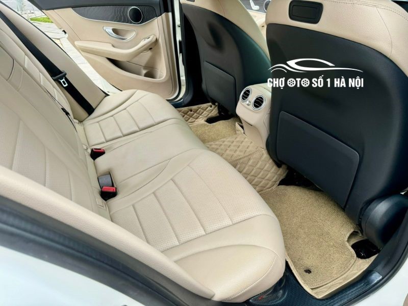 mua ban xe o to cu mercedes c200 2019 mau trang gia 980 trieu 12 98