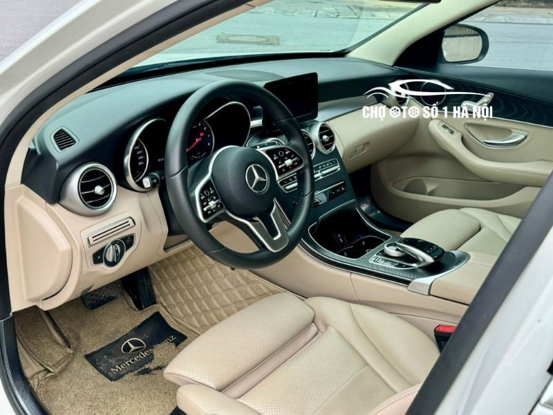 mua ban xe o to cu mercedes c200 2019 mau trang gia 980 trieu 3 911
