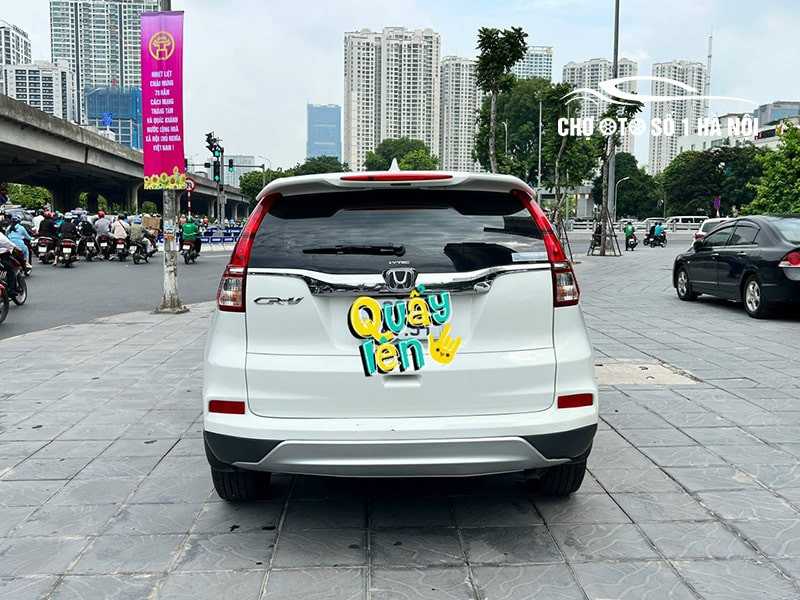 Thiết kế đuôi xe Honda CRV cũ TG 2016 mạnh mẽ, đánh giá giá xe ô tô Honda CRV cũ