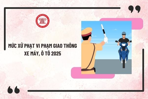 Cảnh sát giao thông hướng dẫn hoặc xử phạt vi phạm, minh họa mức phạt xe ô tô theo quy định mới