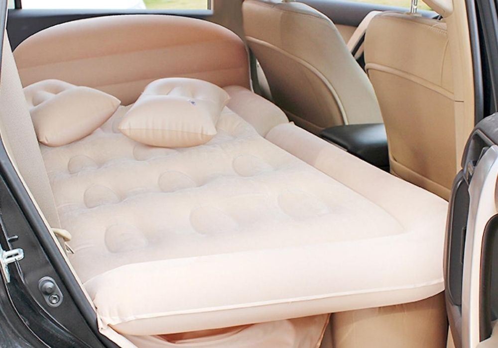 Thiết kế nhỏ gọn tiện lợi của nệm hơi xe ô tô giúp dễ dàng cất giữ.
