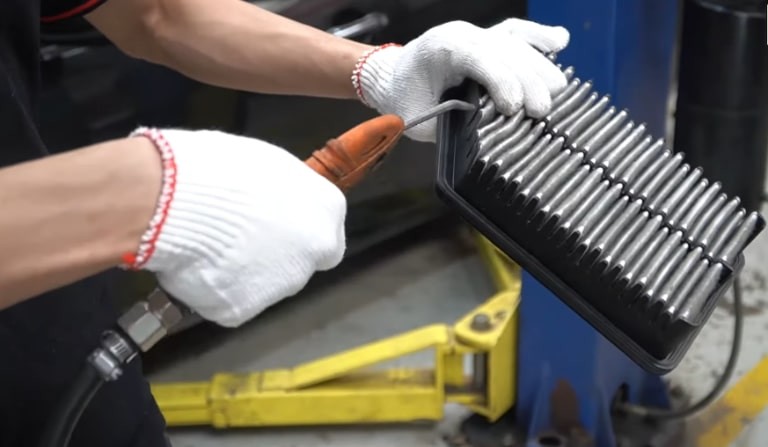 Tham khảo các ý kiến trên mạng và những người xung quanh trước khi chọn gara