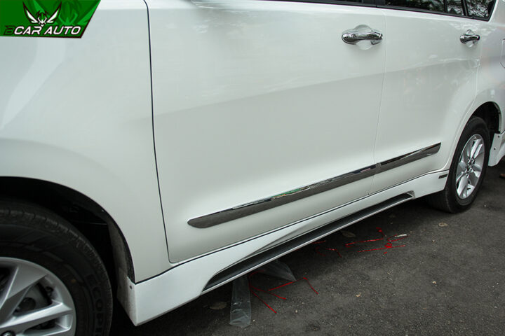 nep suon xe innova 1534303654 39098