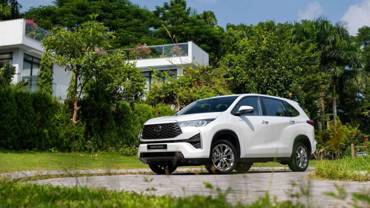 ngoai that toyota innova cross 2023 1