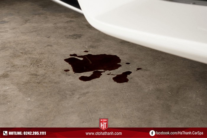 Kiểm tra rò rỉ dầu nhớt động cơ xe ô tô gây hao hụt