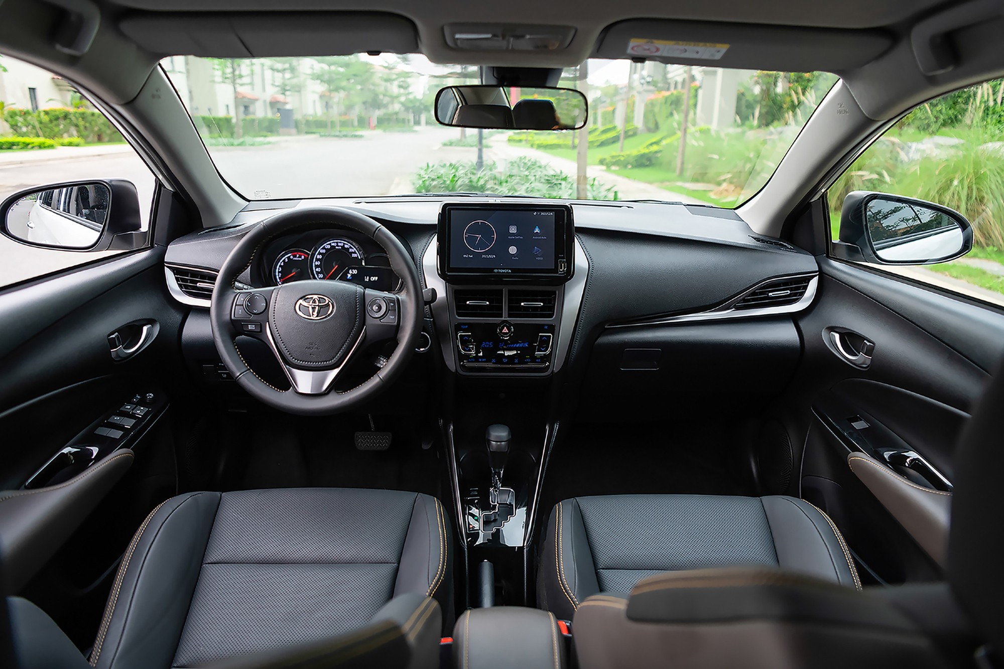 Khoang nội thất rộng rãi và tiện nghi của Toyota Vios
