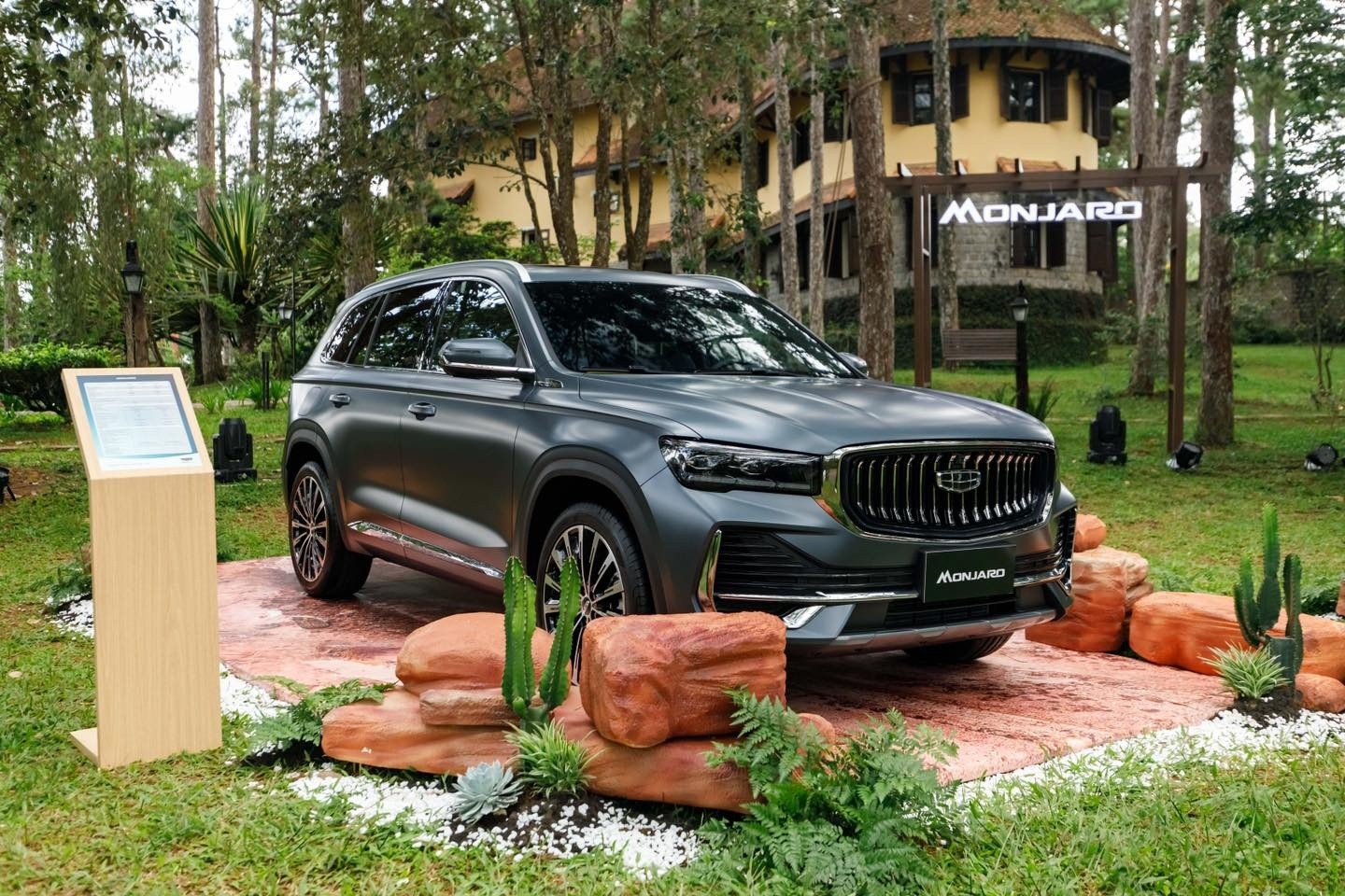 Geely Monjaro, mẫu D-SUV với ưu đãi lớn, khẳng định vị thế trong phân khúc xe ô tô cao cấp