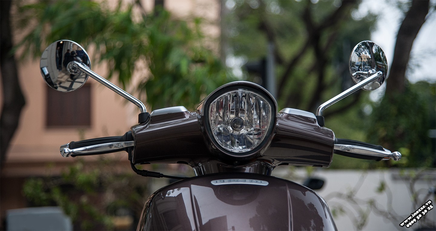 Đèn pha bo tròn đầy tinh tế của Peugeot Django