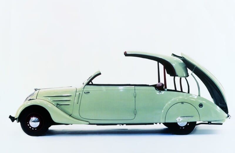 Thiết kế trần cứng gập gọn độc đáo của Peugeot 402 Eclipse Décapotable