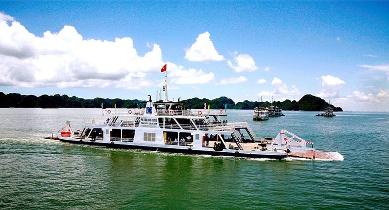 Phà Tuần Châu di chuyển đến Cát Bà, lựa chọn thú vị cho chuyến đi bằng xe ô tô từ Hạ Long