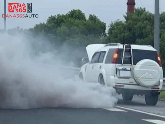 Xe ô tô chạy bằng dầu bị đổ nhầm nhiên liệu có thể gây hỏng hóc nghiêm trọng