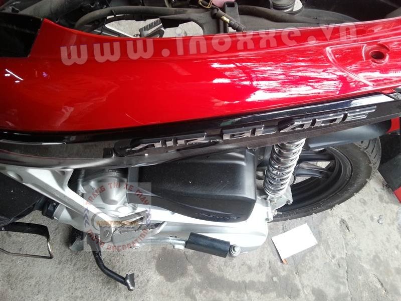 Phủ Nano xe máy - Xe Ô Tô bảo vệ màu sơn xe 