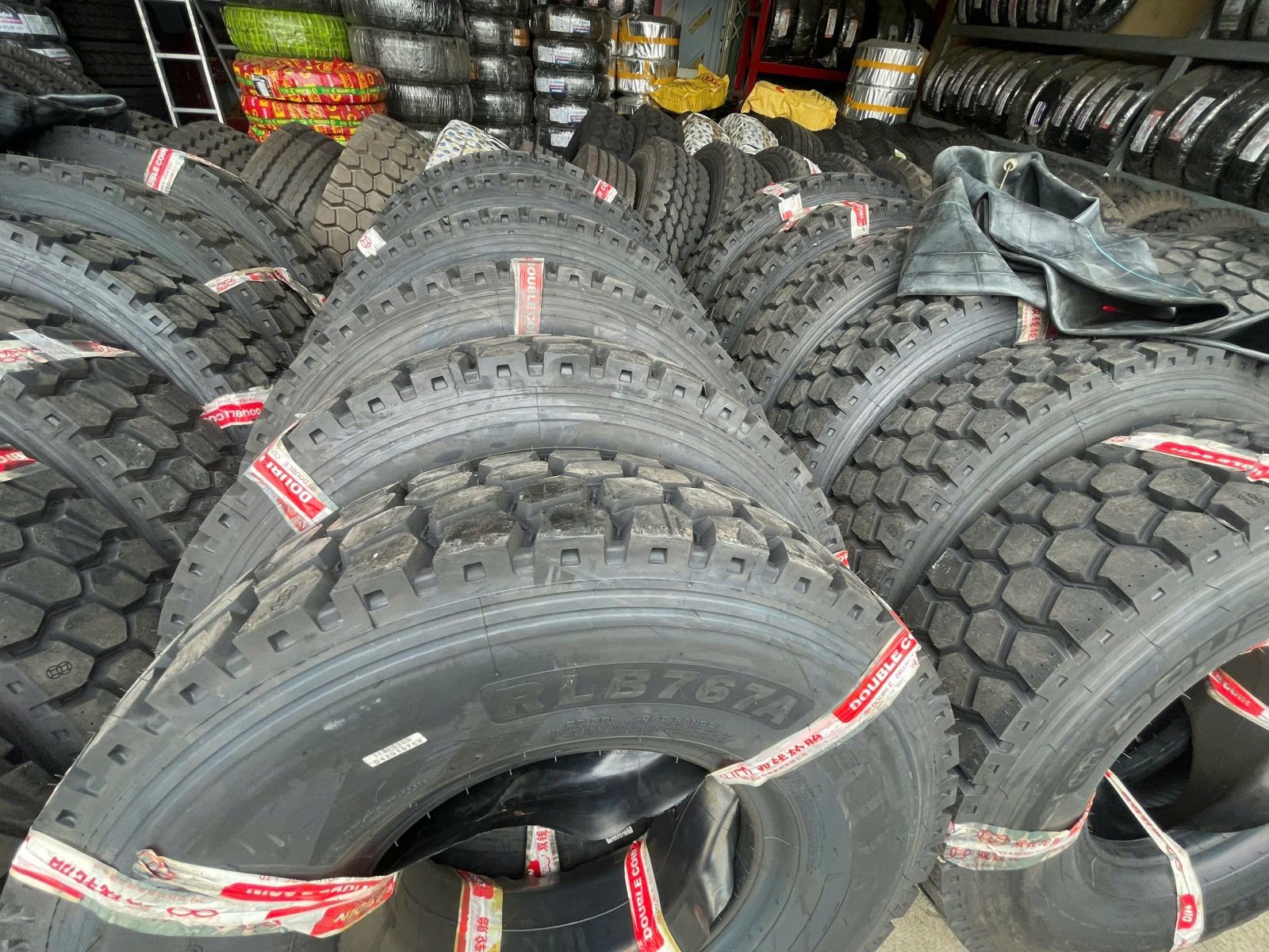 Hình ảnh đội ngũ chuyên nghiệp của Cửu Long Thiên