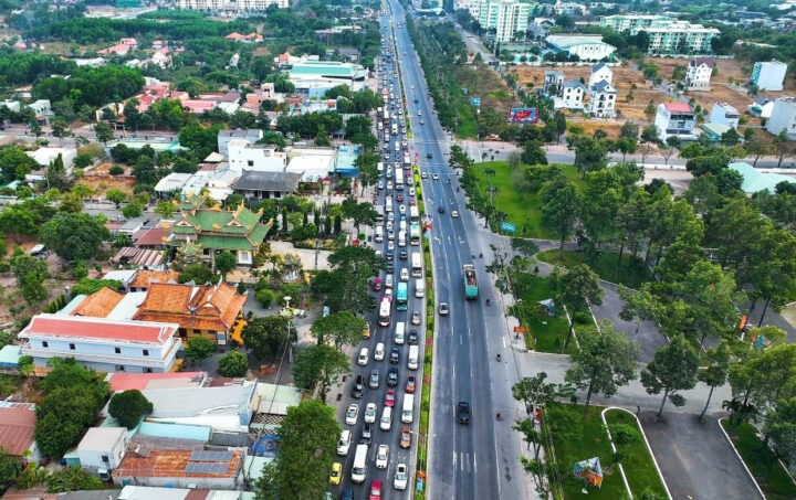 Quốc lộ 51 - Cung đường đi Vũng Tàu bằng xe máy, oto
