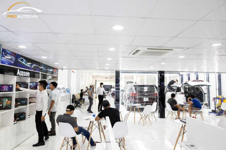 Trải nghiệm dịch vụ rửa xe ô tô đẳng cấp tại Proauto.vn, phục vụ khu vực Tân Phú