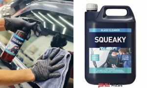 Dung dịch vệ sinh kính xe chuyên dụng cho việc tự chăm sóc xe ô tô