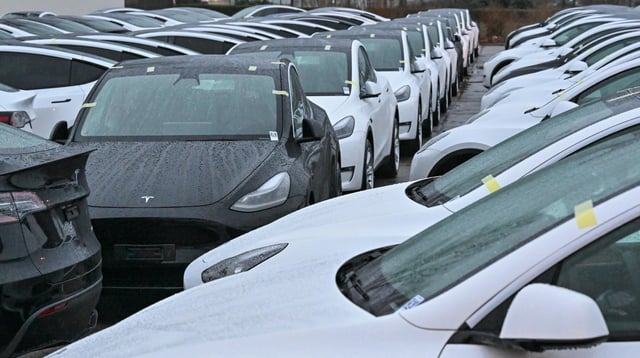 tesla drastically cuts model y prices because inventory is v0 tYUkPs kecrAn8BZG5YzhC4OrrH6Ll6XJzHMJIltrzk