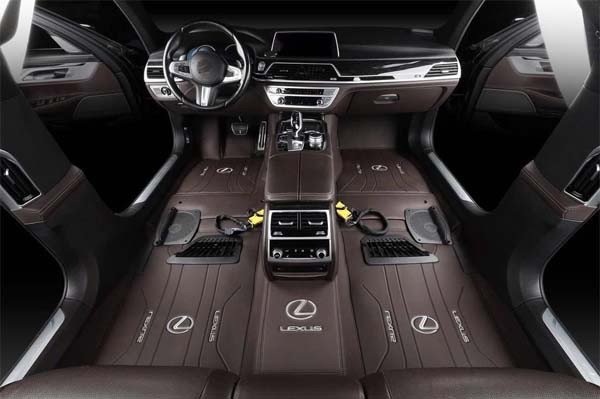 Giải pháp thảm lót sàn ô tô Lexus 360 độ bảo vệ toàn diện khoang nội thất
