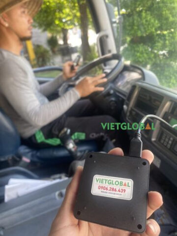 Thi công lắp đặt thiết bị định vị ô tô