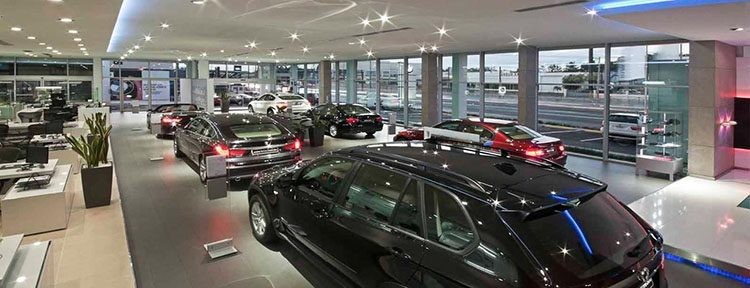 thiet ke showroom oto 140808110726