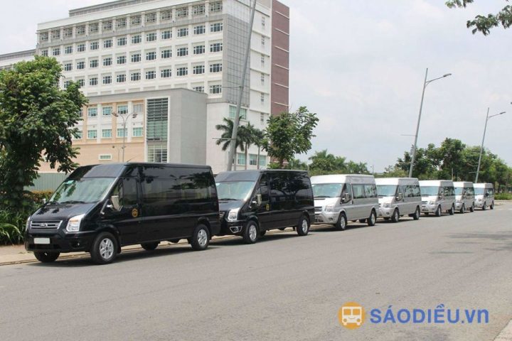 Dòng xe 16 chỗ phổ biến cho dịch vụ thuê xe ô tô từ Hà Nội lên Lào Cai