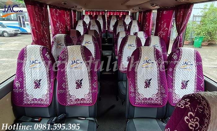 Tiện nghi nội thất cao cấp của xe ô tô Hyundai County