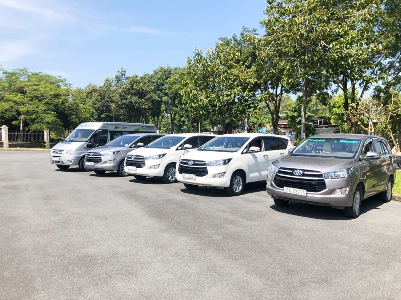 Xe du lịch đời mới của Kiên Giang Xanh, một lựa chọn uy tín cho việc thuê xe ô tô tự lái Phú Quốc.